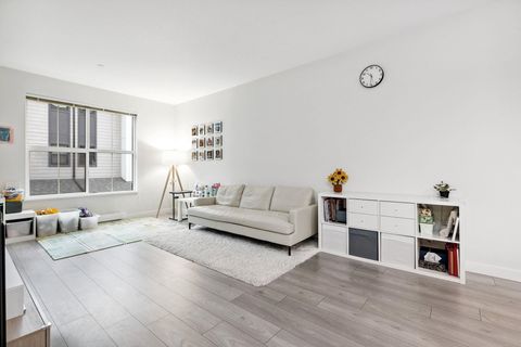 488 Furness Street 122 New Westminster BC V3M 0M1