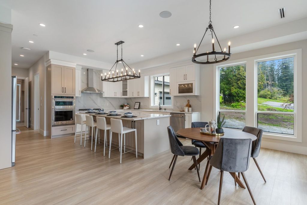 listing image 1106469269650260250