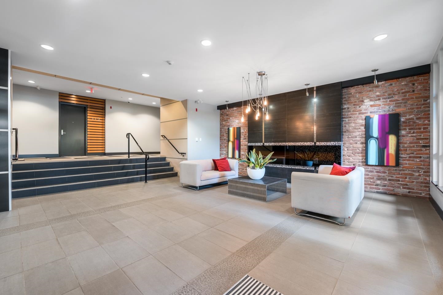 220 Salter Street 402