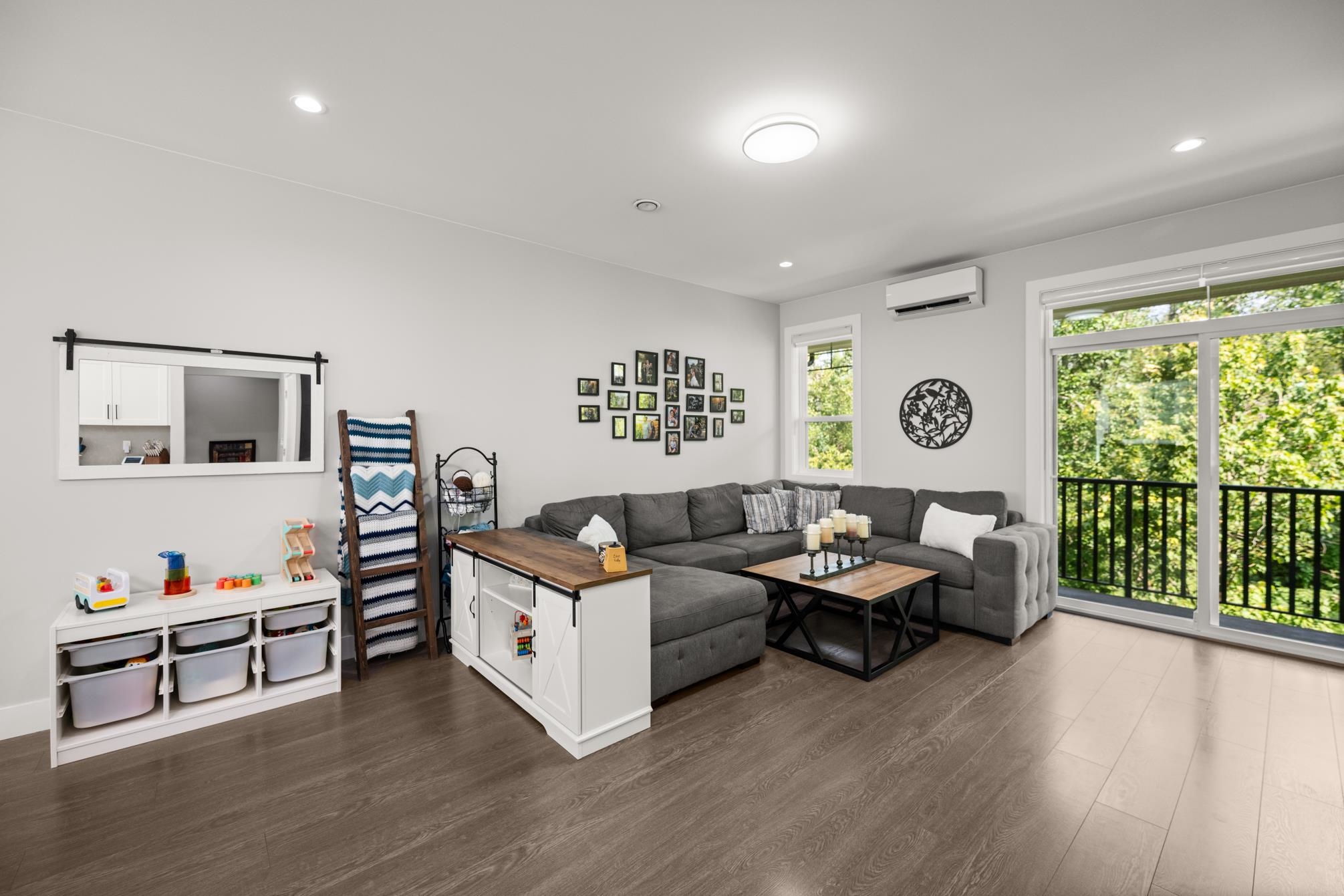 19501 74 Avenue 62