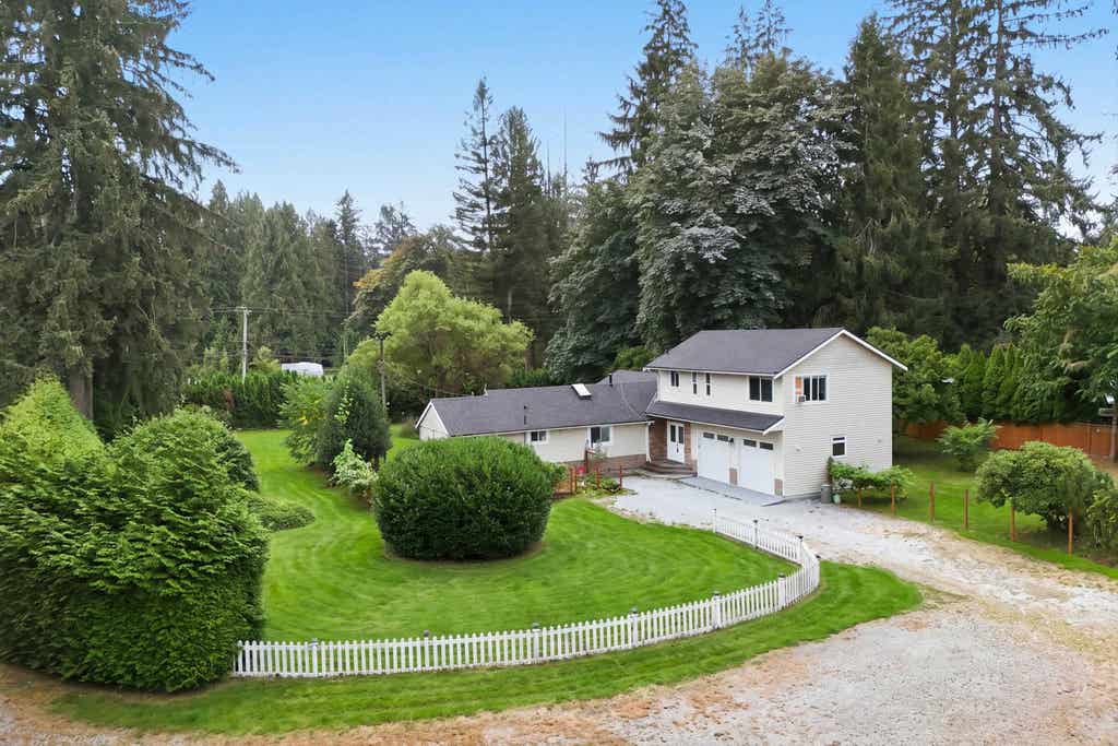 Photo of 23055 132 Avenue, Maple Ridge, BC V4R 0A8 (MLS # R3157746)