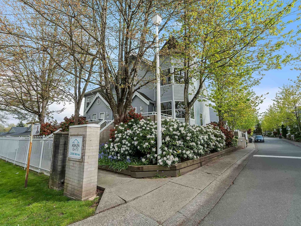 Photo of 13706 74 Avenue #54, Surrey, BC V3W 1K3 (MLS # R3149341)