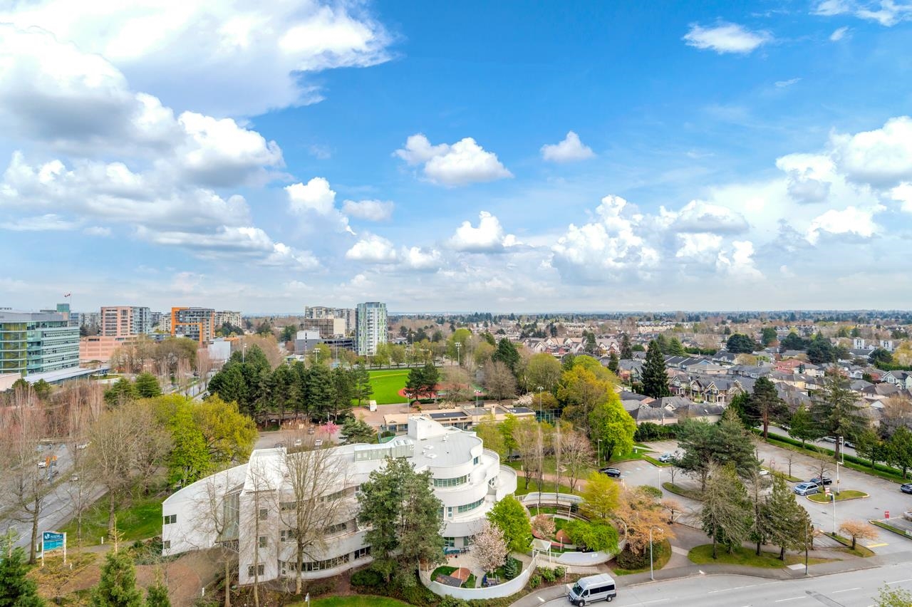 7760 Granville Avenue 1402