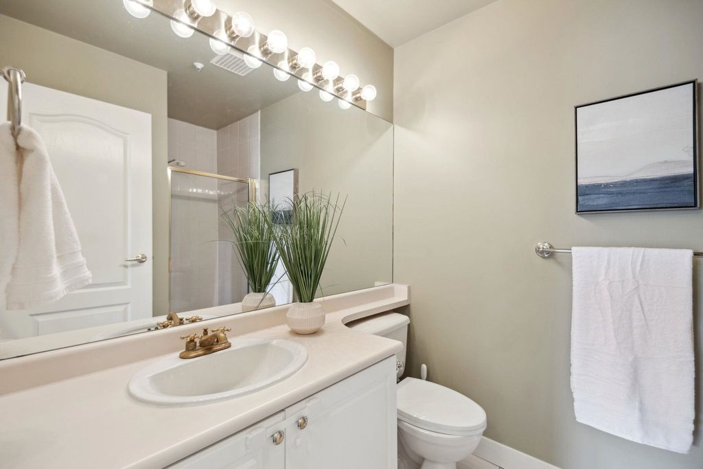 listing image 1104143497120291149