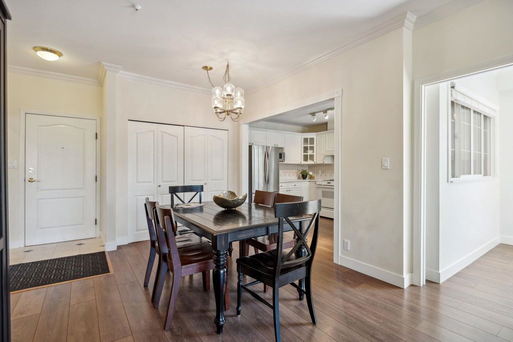 listing image 1108489938256037151