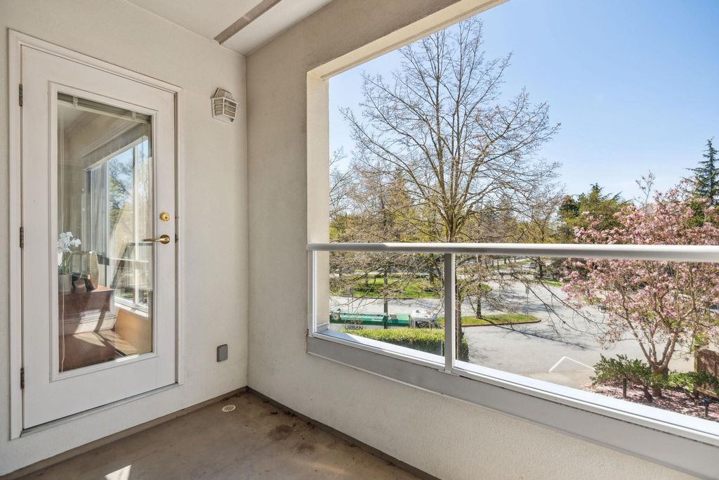 listing image 1105601406110586869