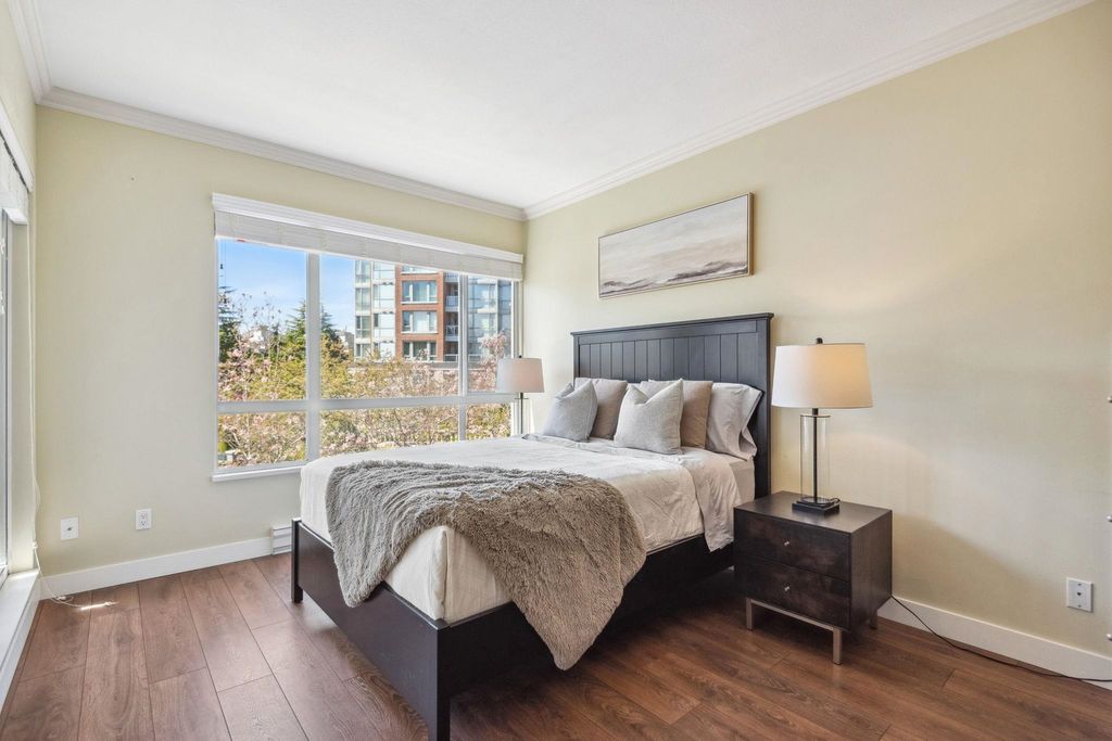 listing image 1100291980192696917