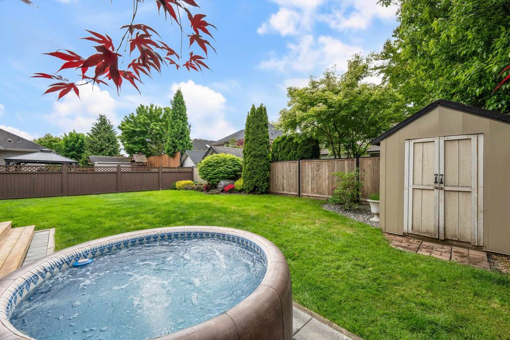 listing image 1100739897521995764