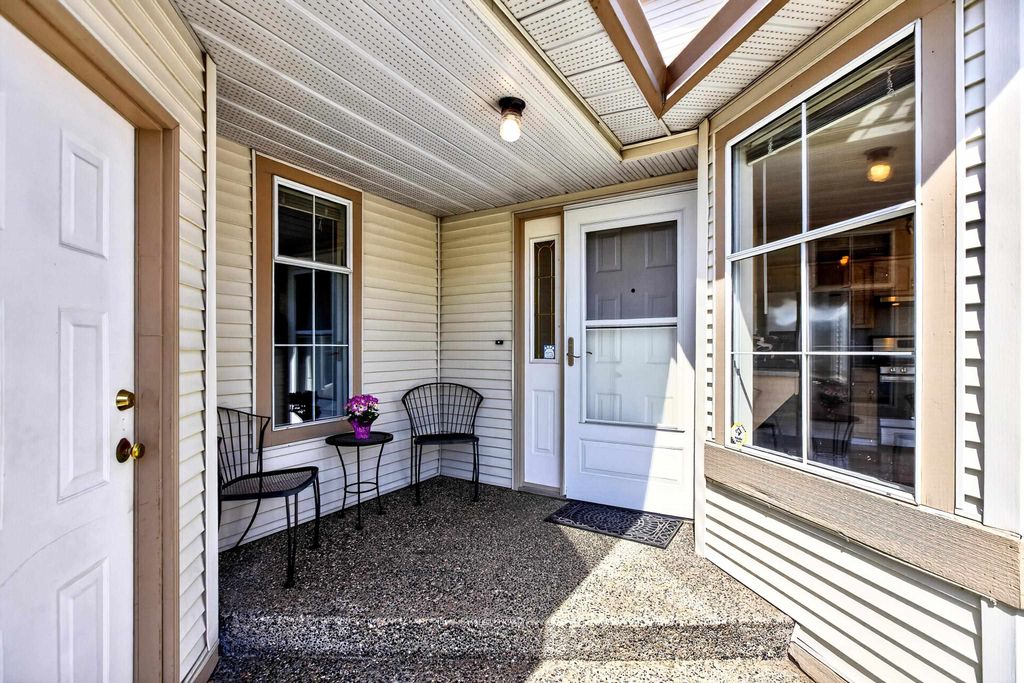 Photo of 20673 W River Road, Maple Ridge, BC V2X 0P3 (MLS # R3114539)