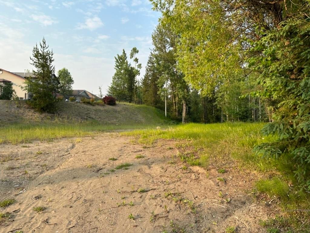 listing image 1102024610285612936