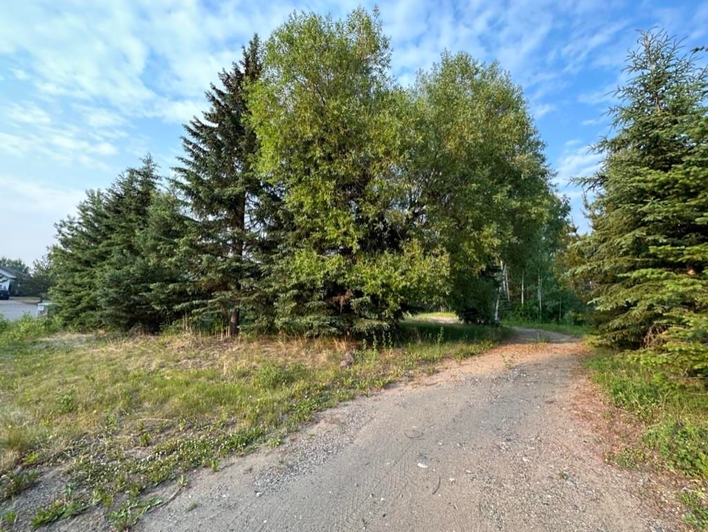 listing image 1101732261368741942