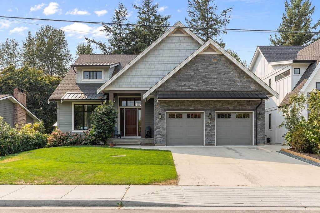 Photo of 6957 Centennial Drive, Chilliwack, BC V2R 1J7 (MLS # R3157253)