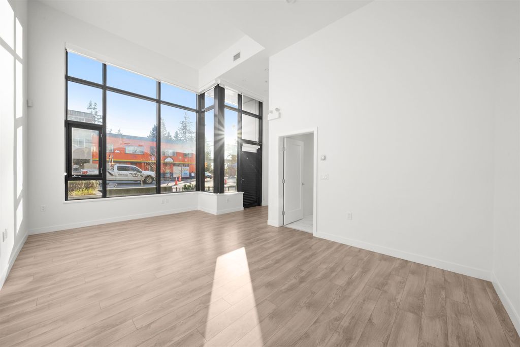 listing image 1108912862592000064