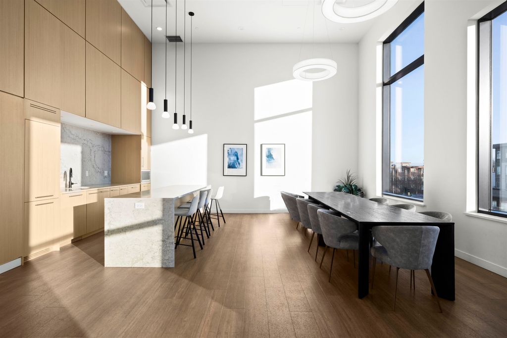 listing image 1105263271404157268