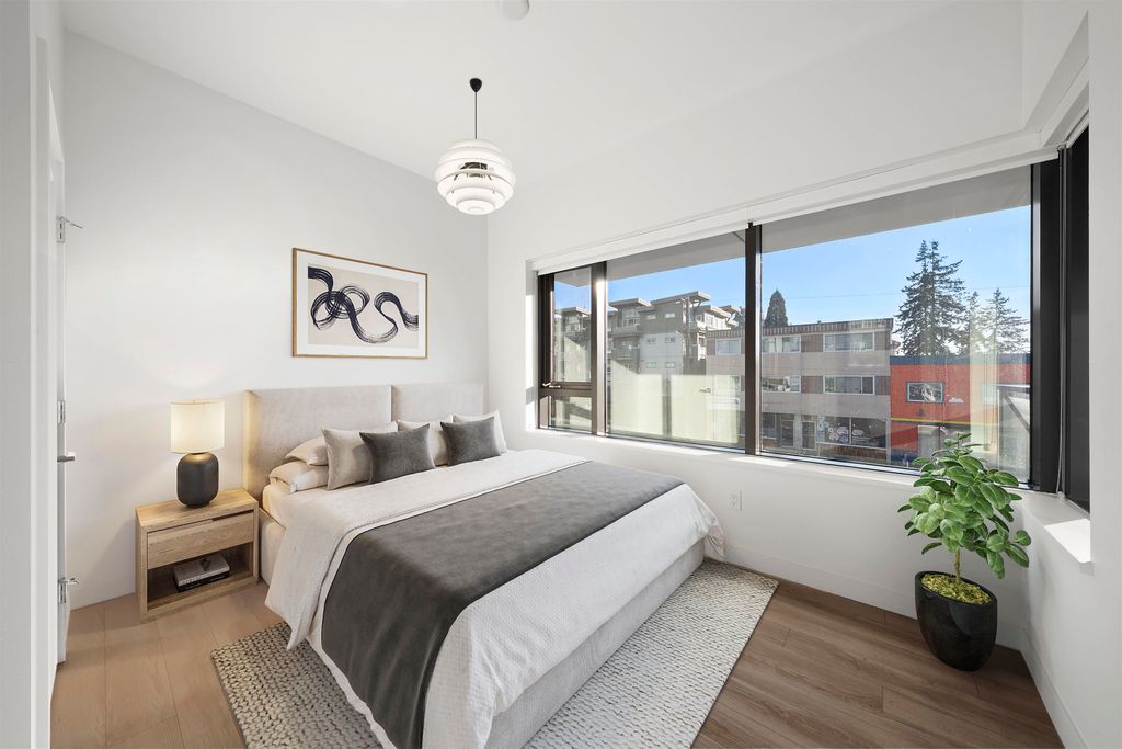 listing image 1105041905607894959