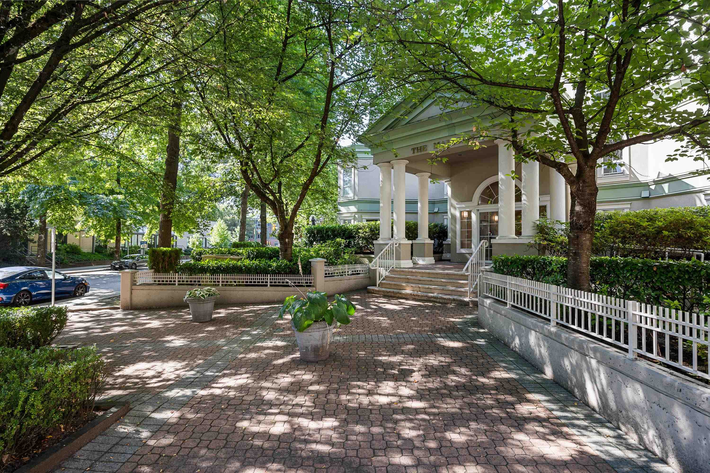 2990 Princess Crescent 206