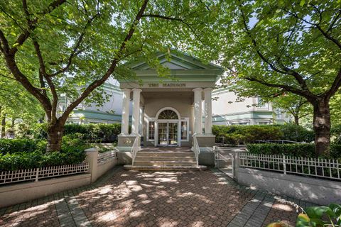 2990 Princess Crescent 206 Coquitlam BC V3B 7R3