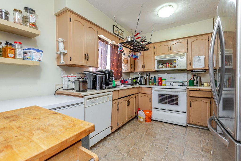 listing image 1100871181843014943