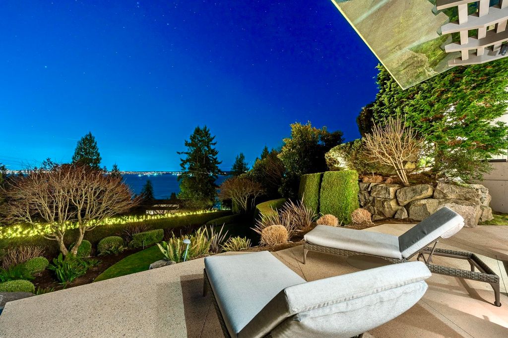 listing image 1103337501781072192