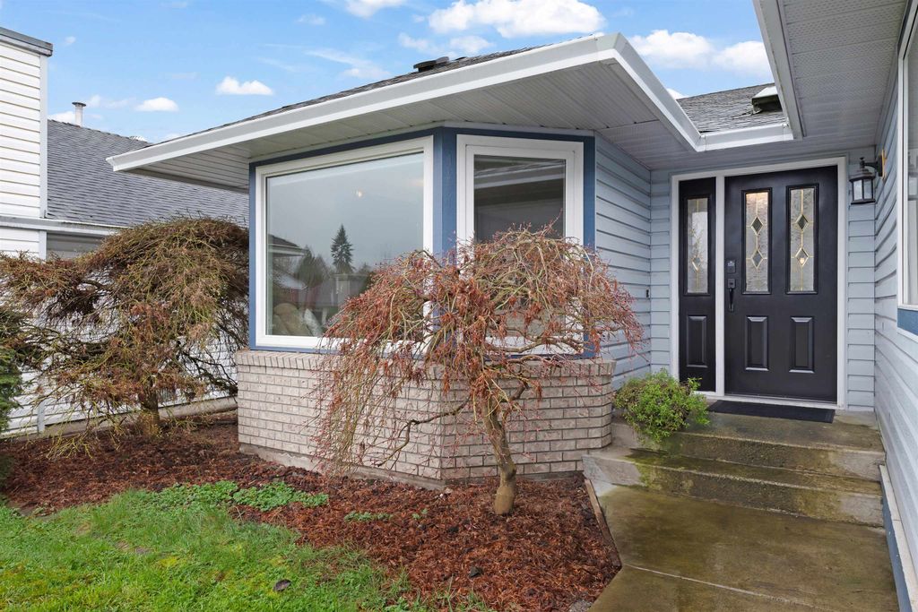 Photo of 23174 124a Avenue, Maple Ridge, BC V2X 0G2 (MLS # R3108449)