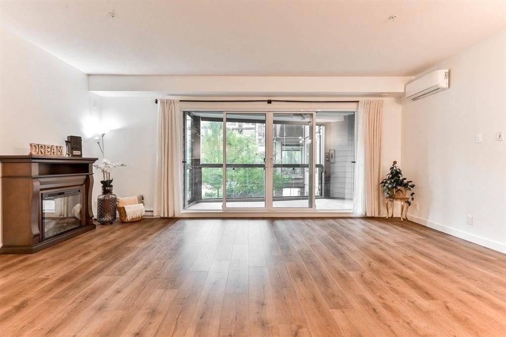 Photo of 8526 202b Street #206, Langley, BC V2Y 3L3 (MLS # R3125567)