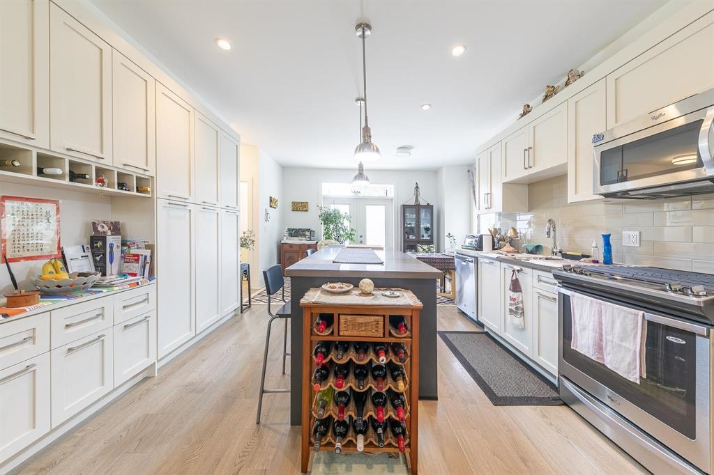 12161 237th Street 77