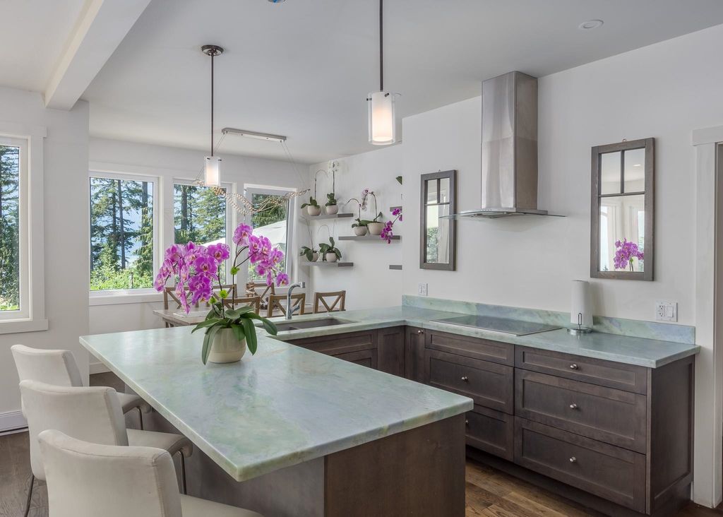 listing image 1108144985300374005