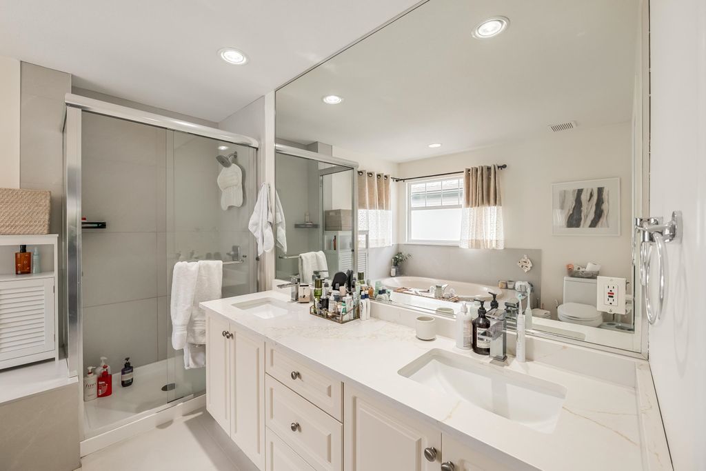 listing image 1108462545171672621