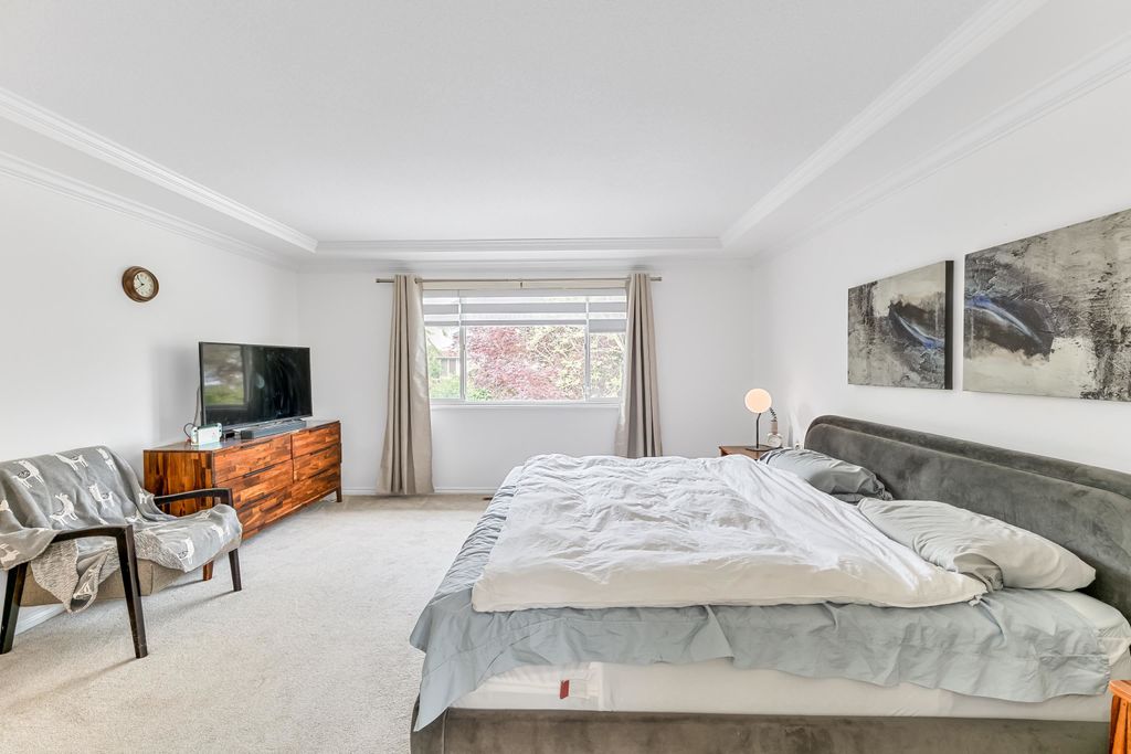 listing image 1105010353983223446