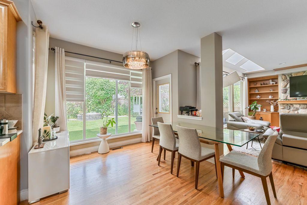 listing image 1105637475316237983