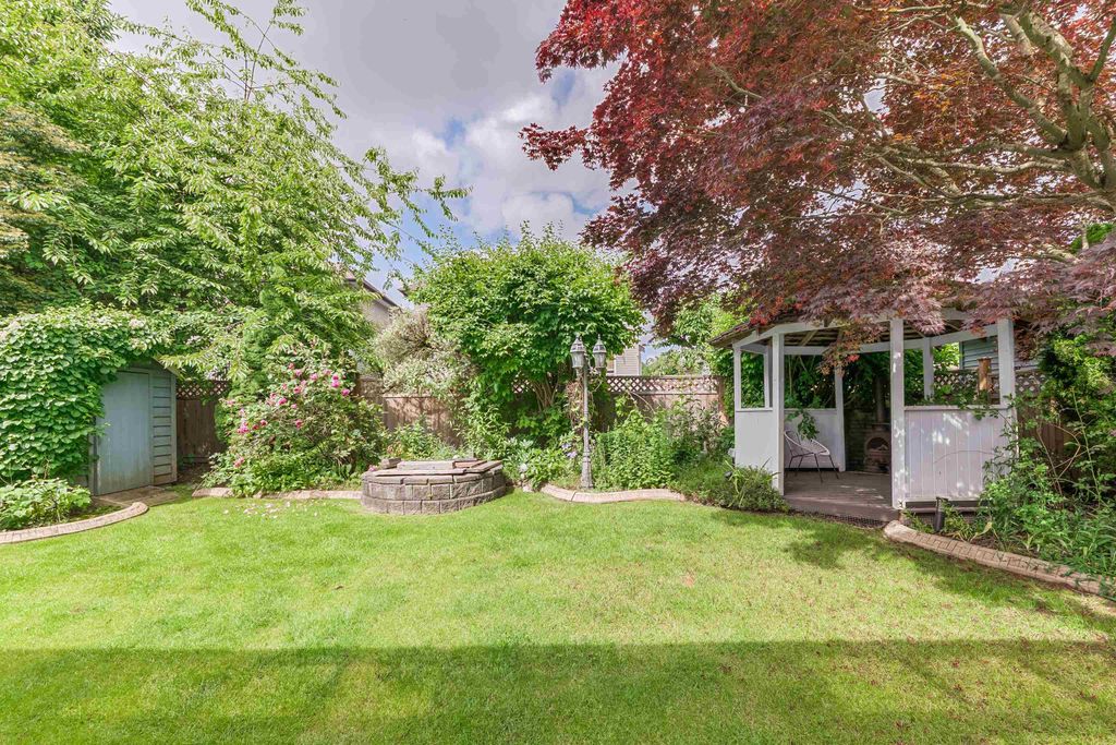 listing image 1109474344237440318