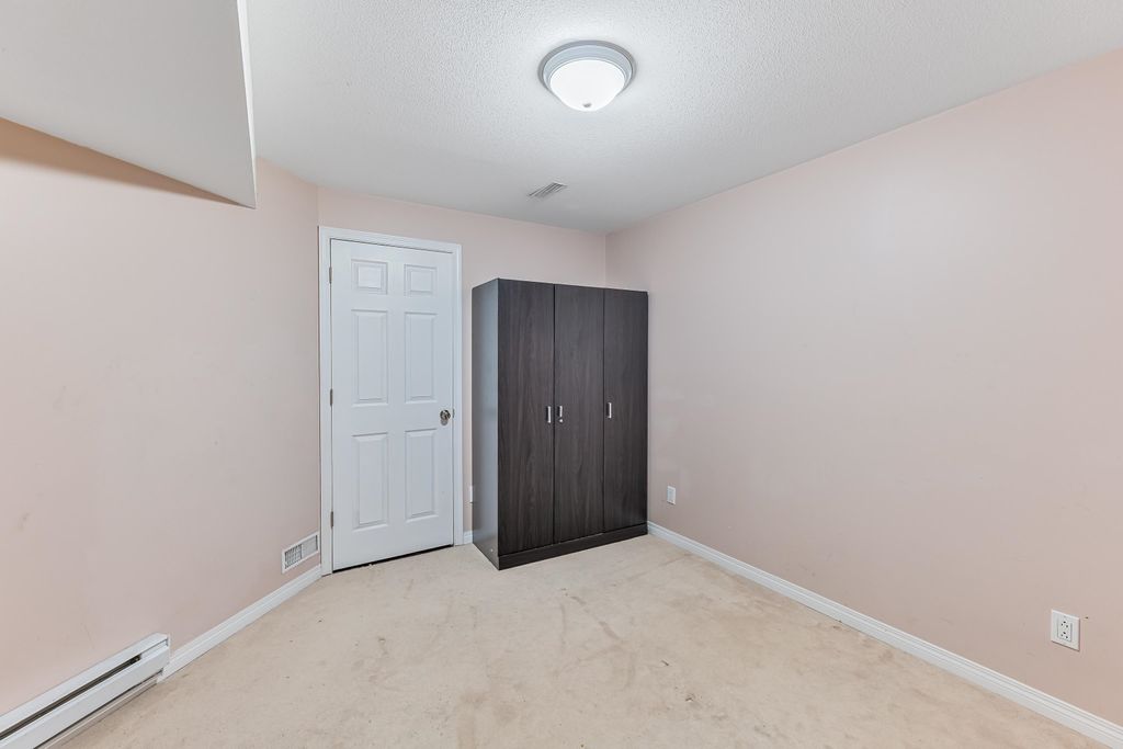 listing image 1102854423285730005
