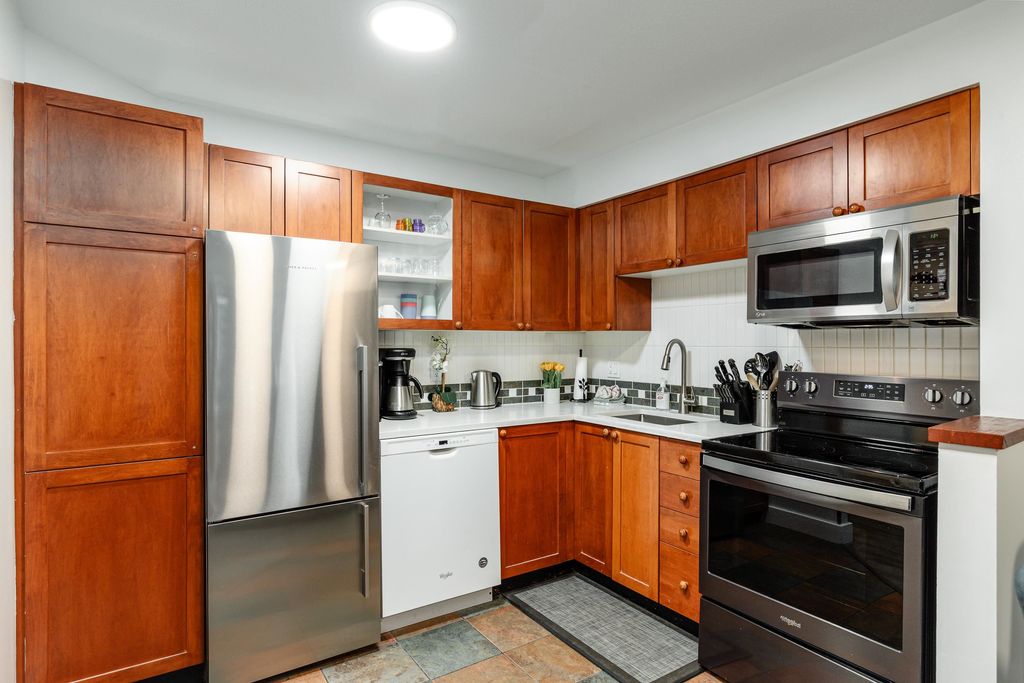 listing image 1103418043197585109