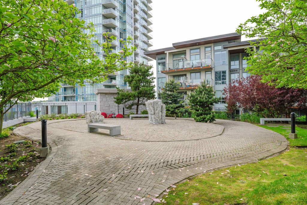 listing image 1100910342511082845