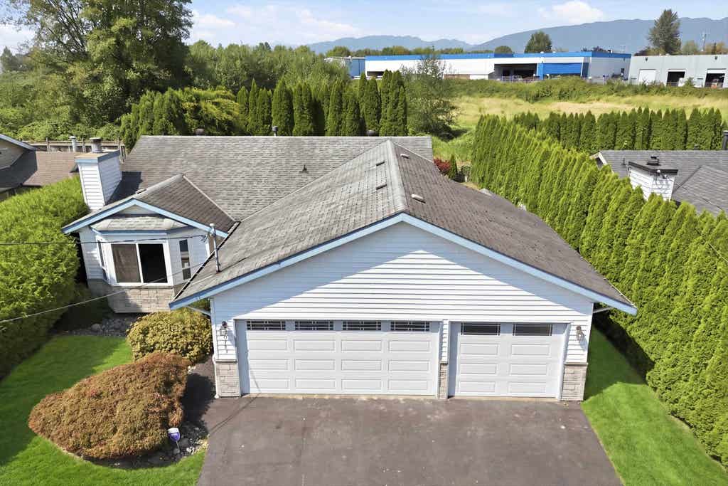 Photo of 20161 Ospring Street, Maple Ridge, BC V2X 9C2 (MLS # R3156730)