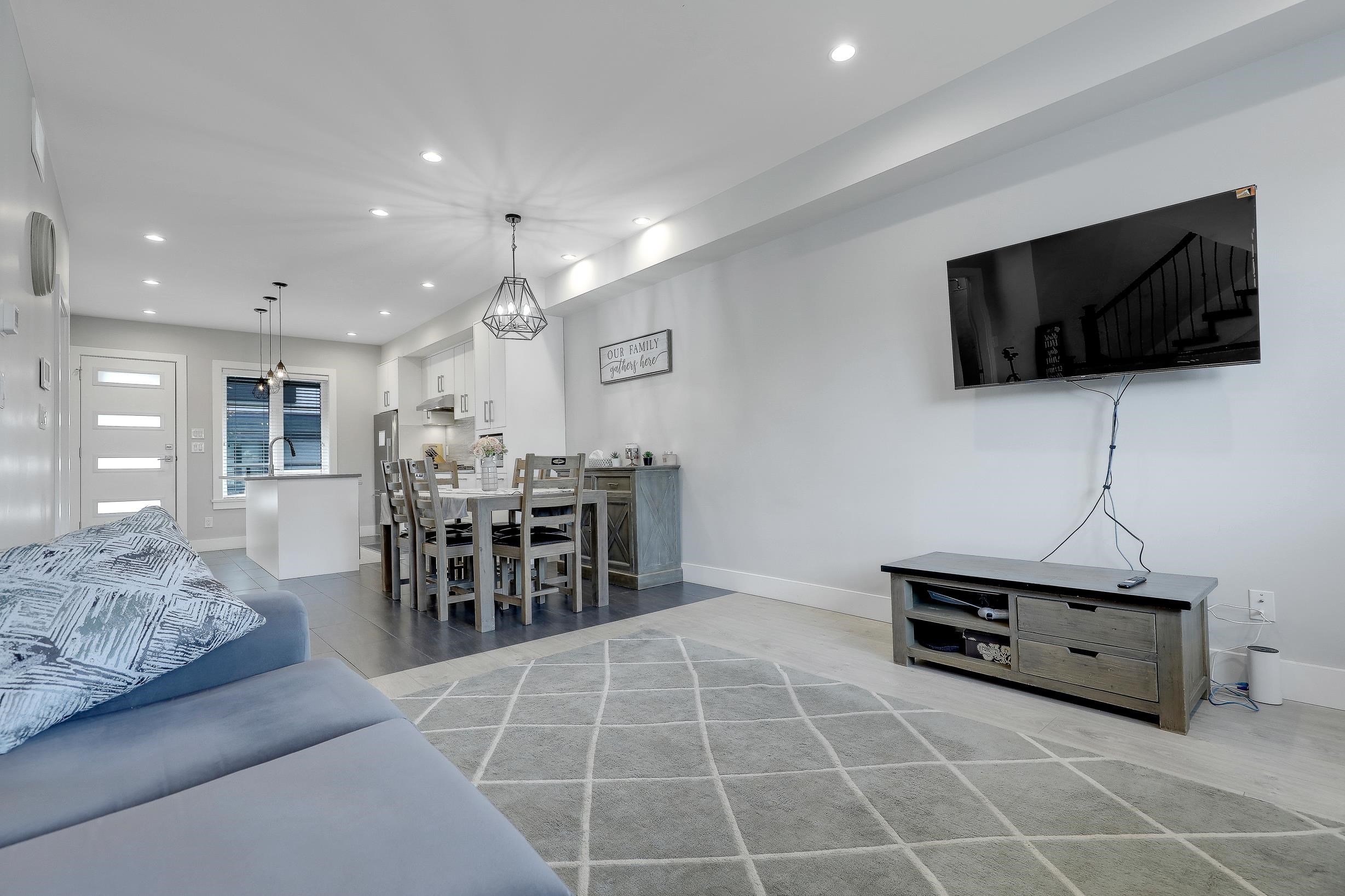 806 Gauthier Avenue 102
