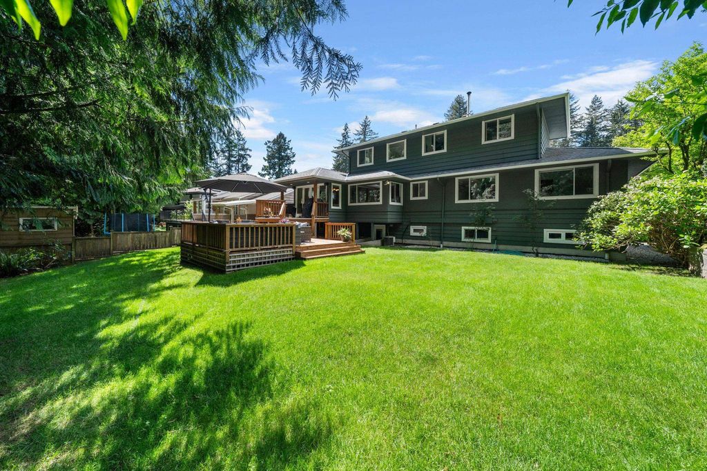 listing image 1102124195290391938