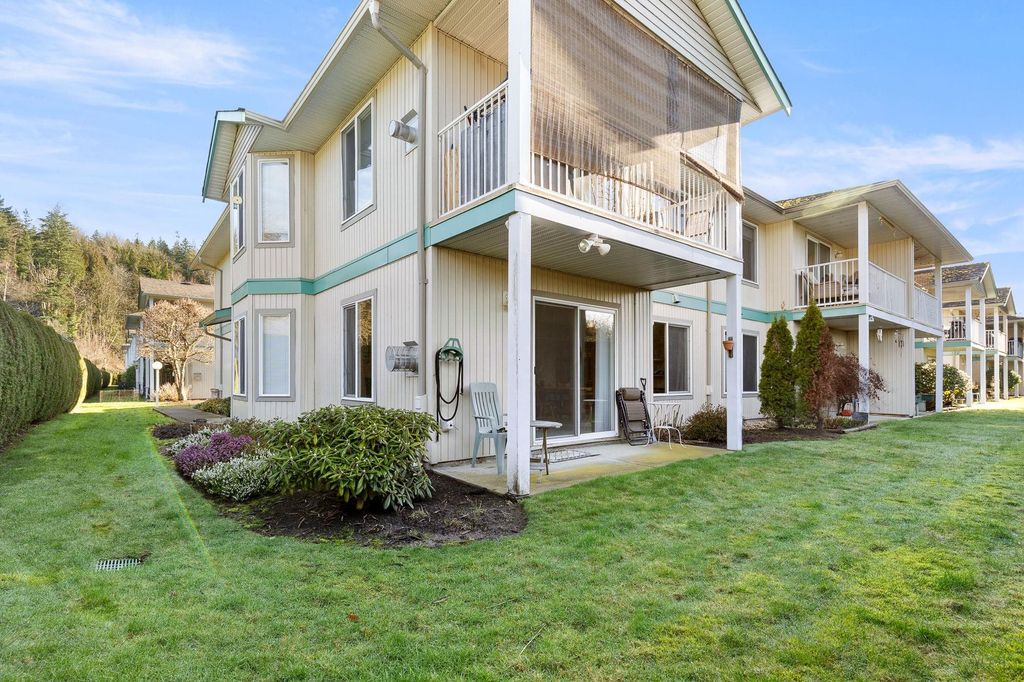 Photo of 9855 Quarry Road #108, Chilliwack, BC V2P 3M3 (MLS # R3112943)