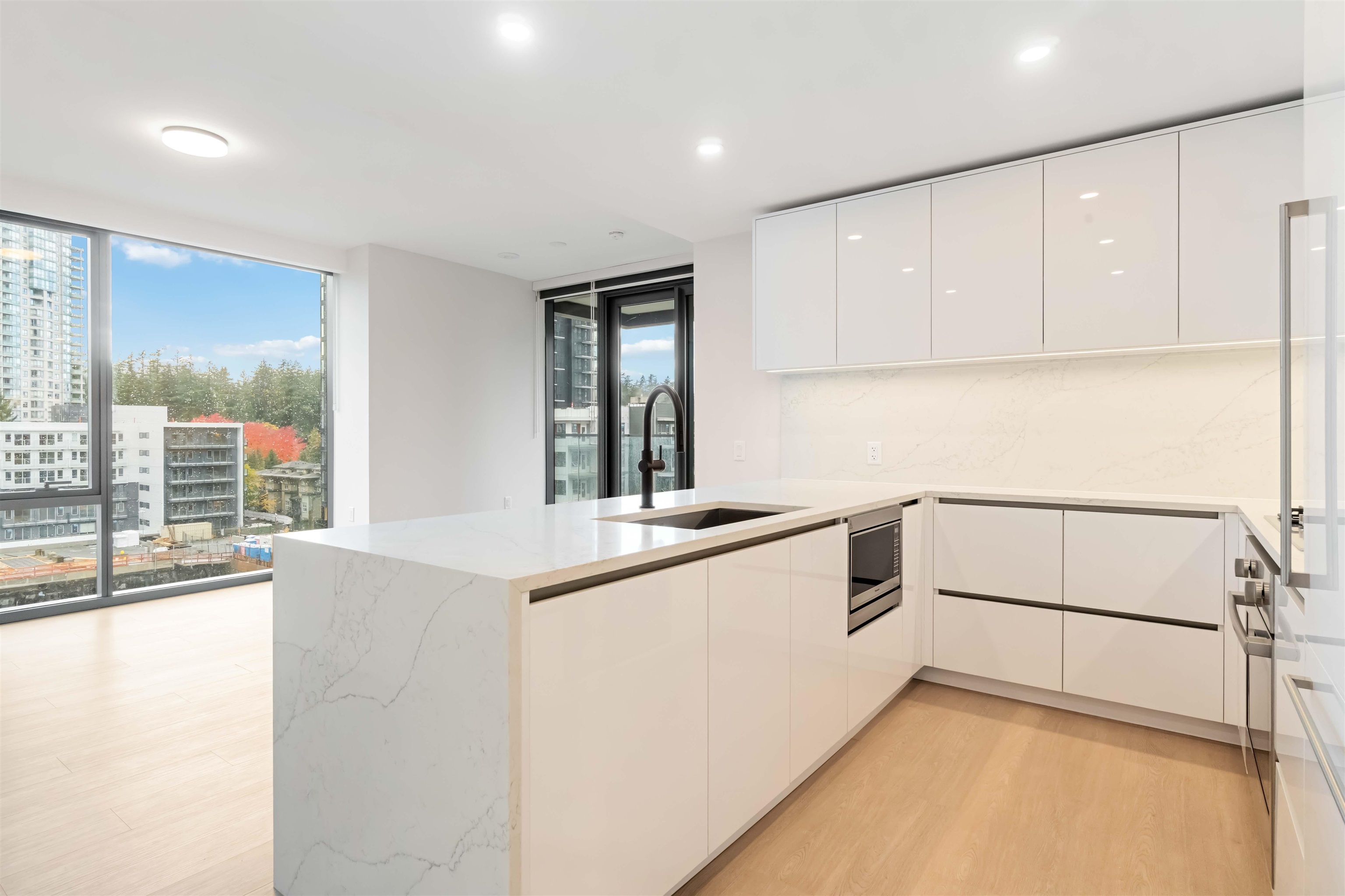 5987 Wilson Avenue 404