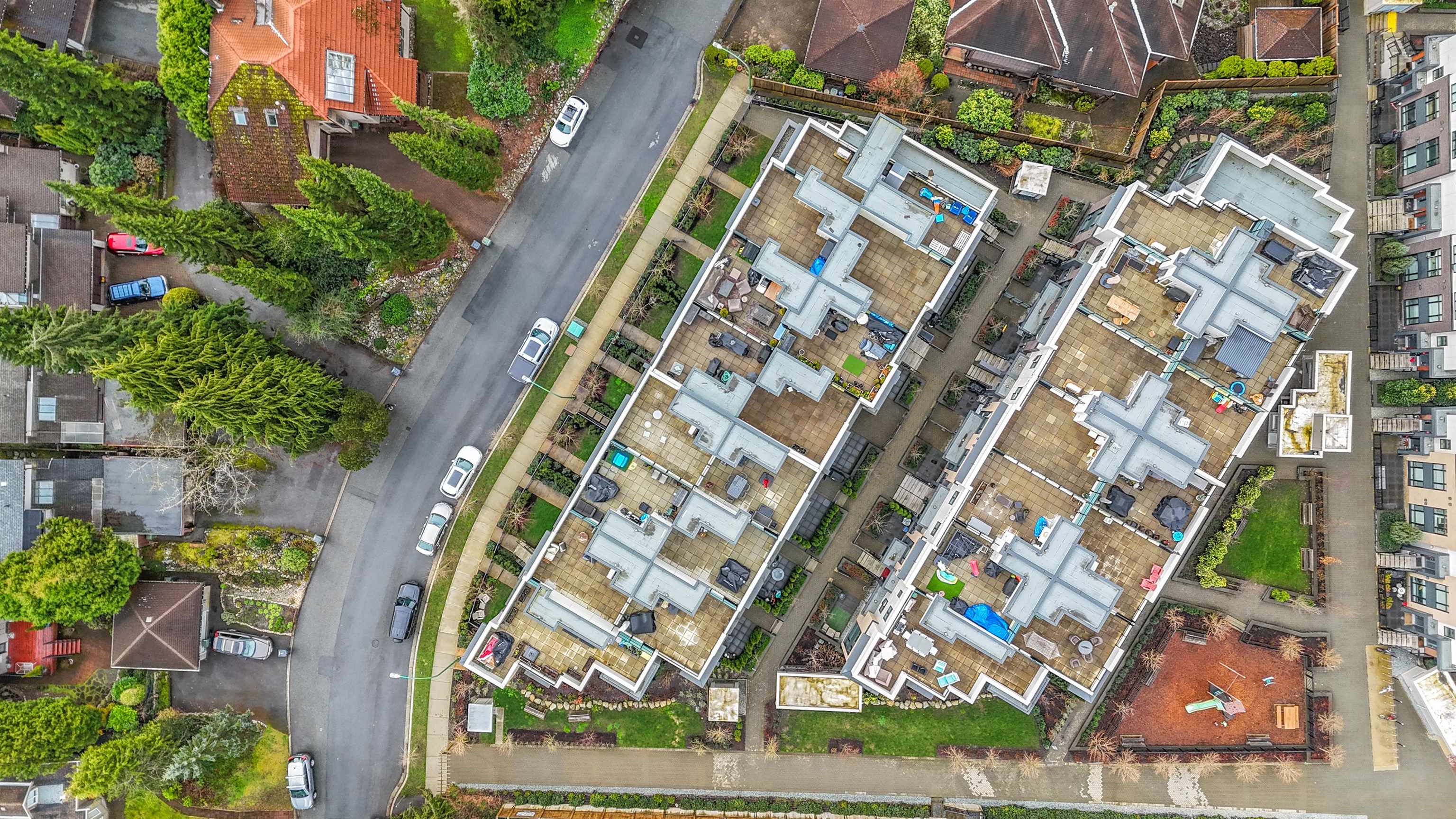 2035 Glenaire Drive 176