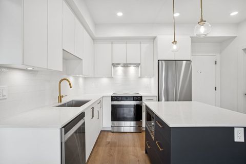 20286 72b Avenue 414 Langley BC V2Y 1T2