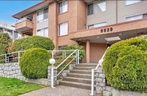 6939 Gilley Avenue 212 Burnaby BC V5J 4W8
