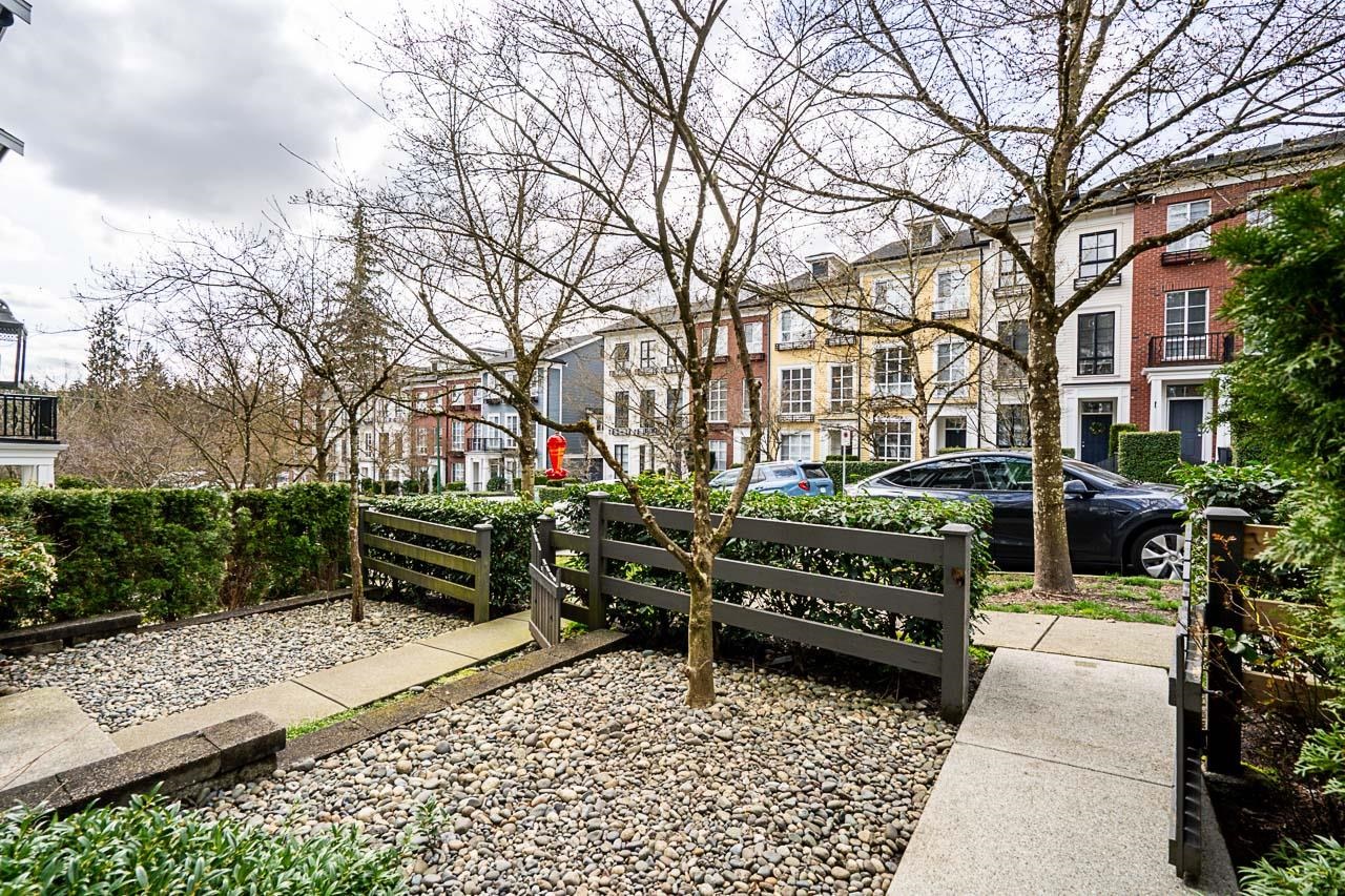 1245 Holtby Street 15