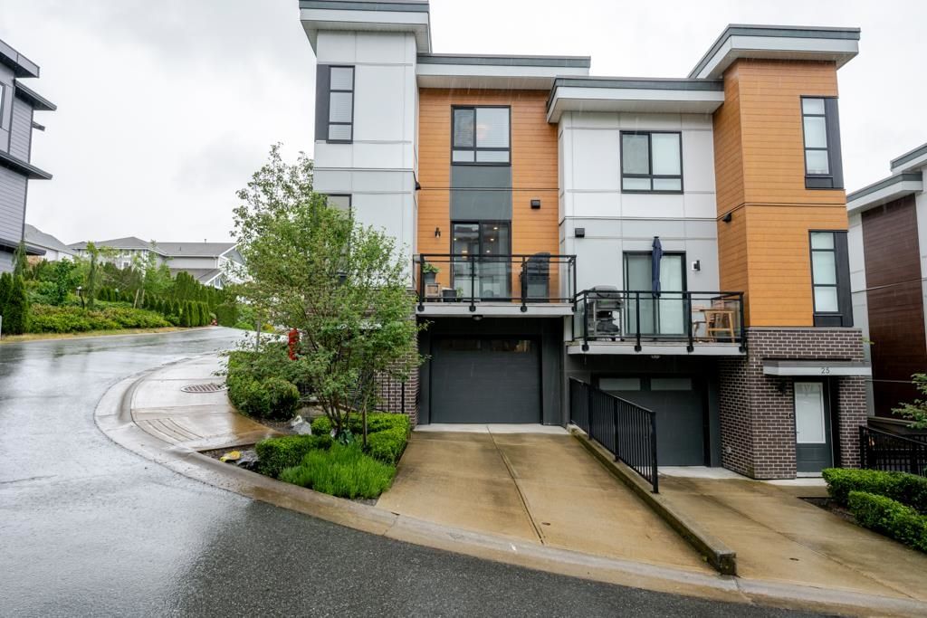 Photo of 20087 68 Avenue #26, Langley, BC V2Y 3H9 (MLS # R3126147)