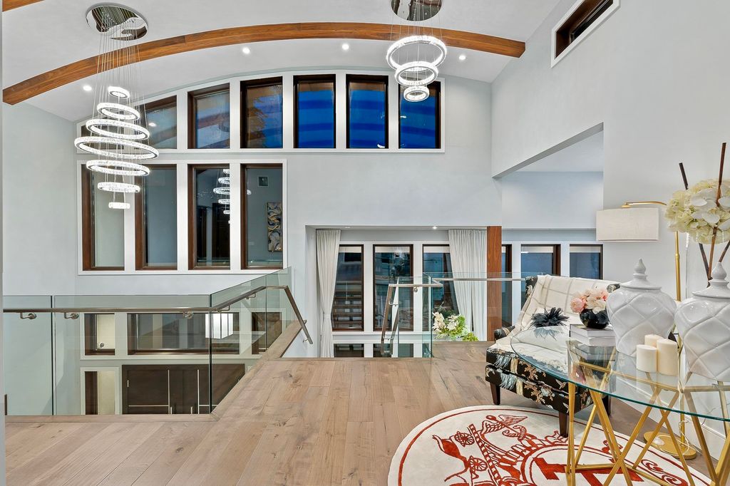 listing image 1100357324478768388