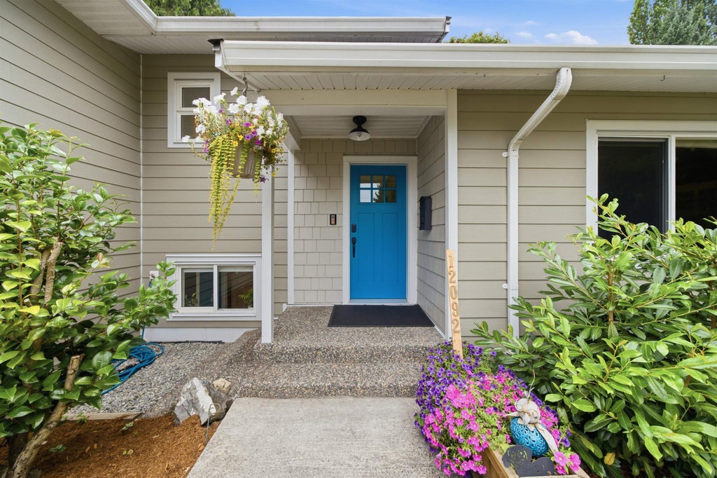 Photo of 12092 Glenhurst Street, Maple Ridge, BC V2X 6V9 (MLS # R3172454)