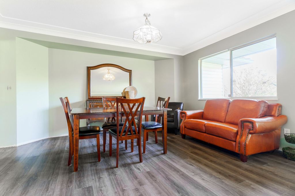 Photo of 12486 256 Street, Maple Ridge, BC V4R 1C1 (MLS # R3107722)