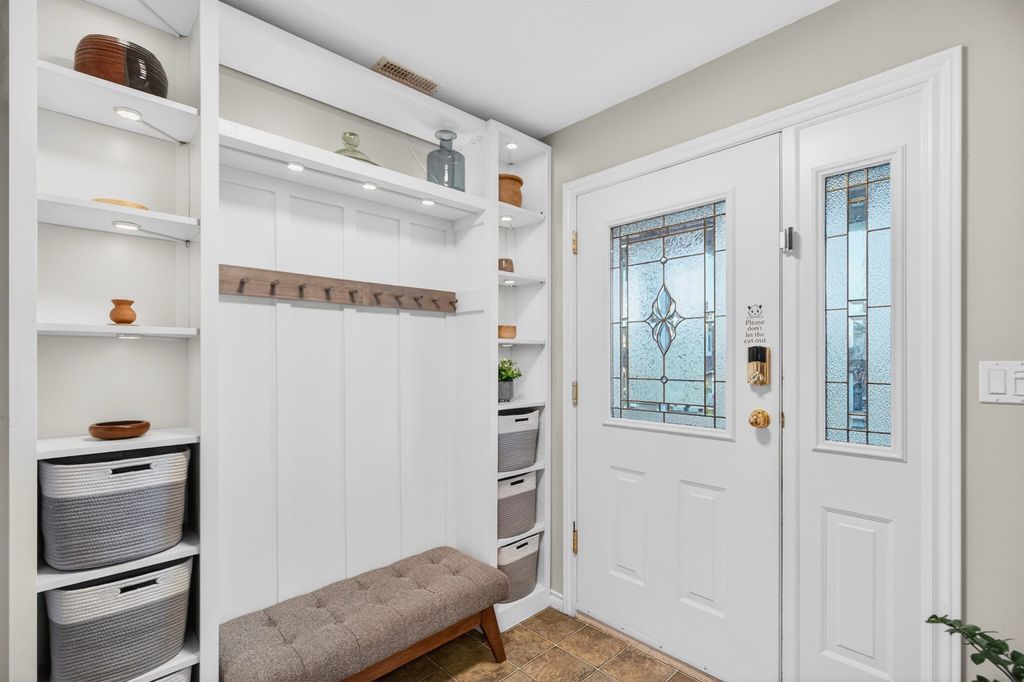 Photo of 21628 47a Avenue, Langley, BC V3A 8S2 (MLS # R3089095)