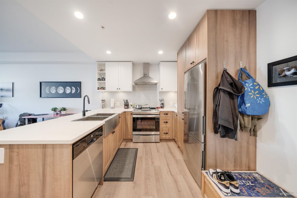 listing image 1100580558587324953