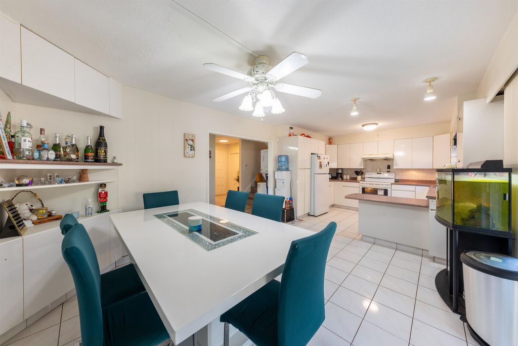 listing image 1107473417580165377